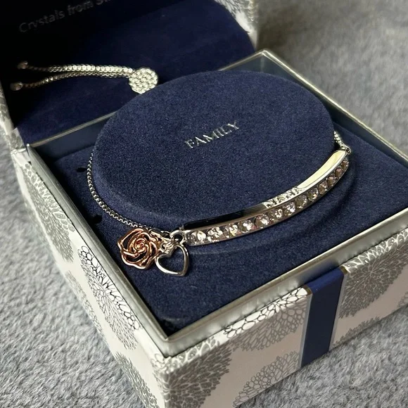 Swarovski Crystals “NANA” Family Adjustable Slide Bracelet by Brilliance NWT - Picture 2 of 7